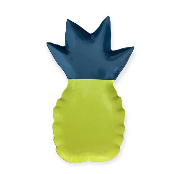 Pineapple Shaped Party Serving Tray + New Silicone Bottle Opener - Picture 3 of 6